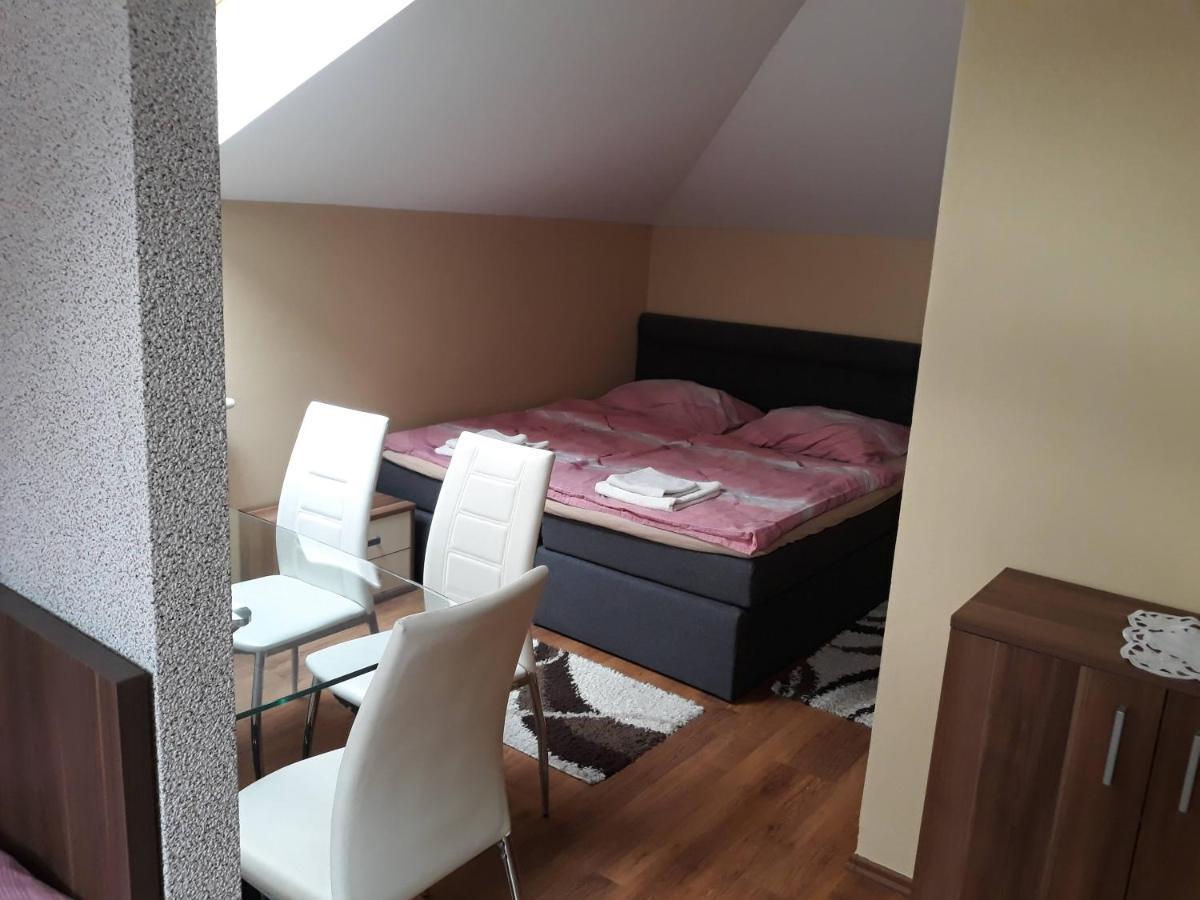 Fridrich Apartman Veľký Meder Kültér fotó