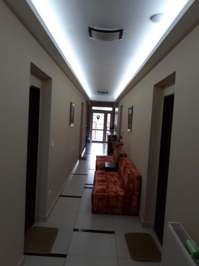 Fridrich Apartman Veľký Meder Kültér fotó
